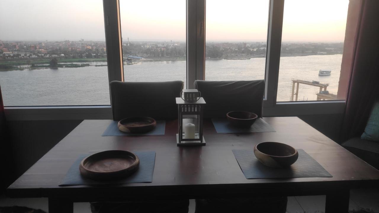 Nile Pyramidal View Apartment Каїр Екстер'єр фото